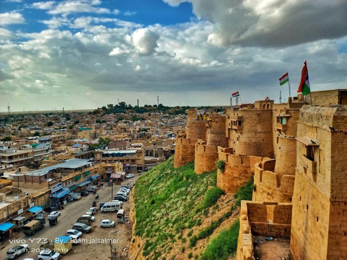 Hostel Desert Home Stay Jaisalmer Exterior foto