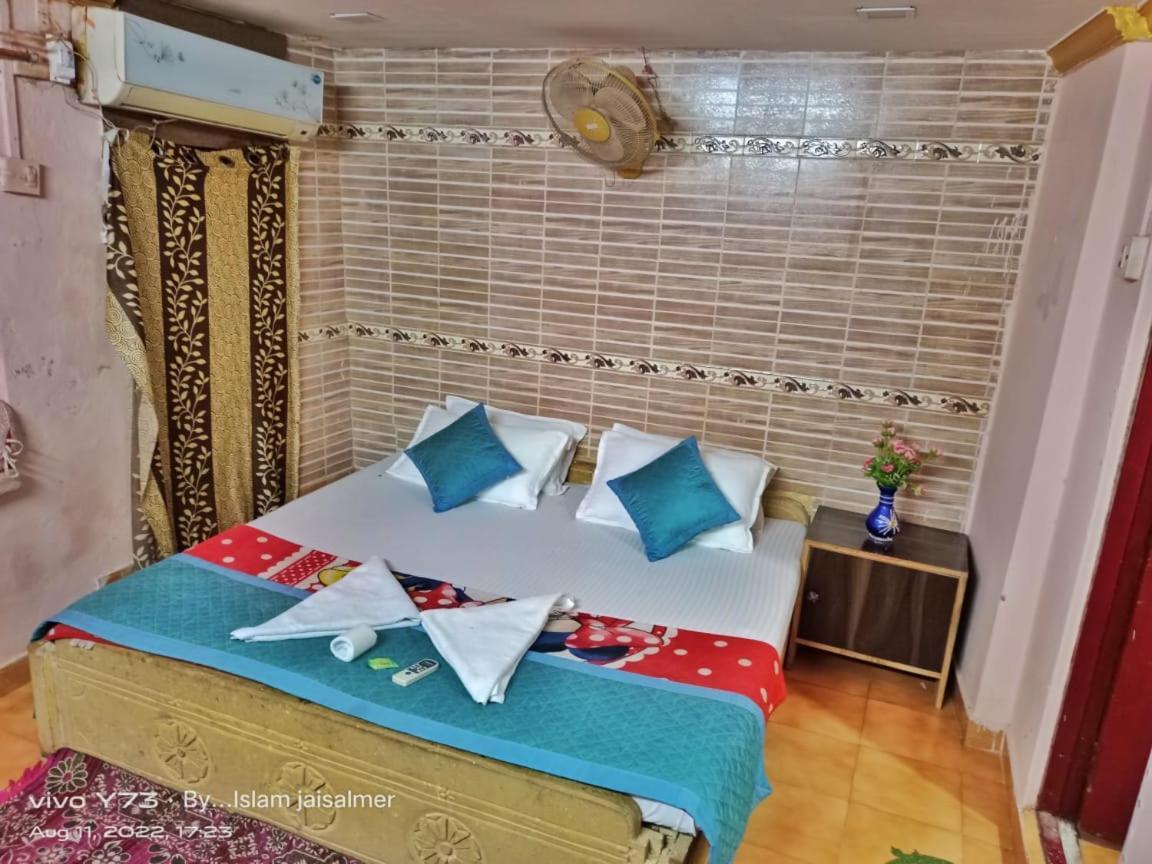 Hostel Desert Home Stay Jaisalmer Exterior foto