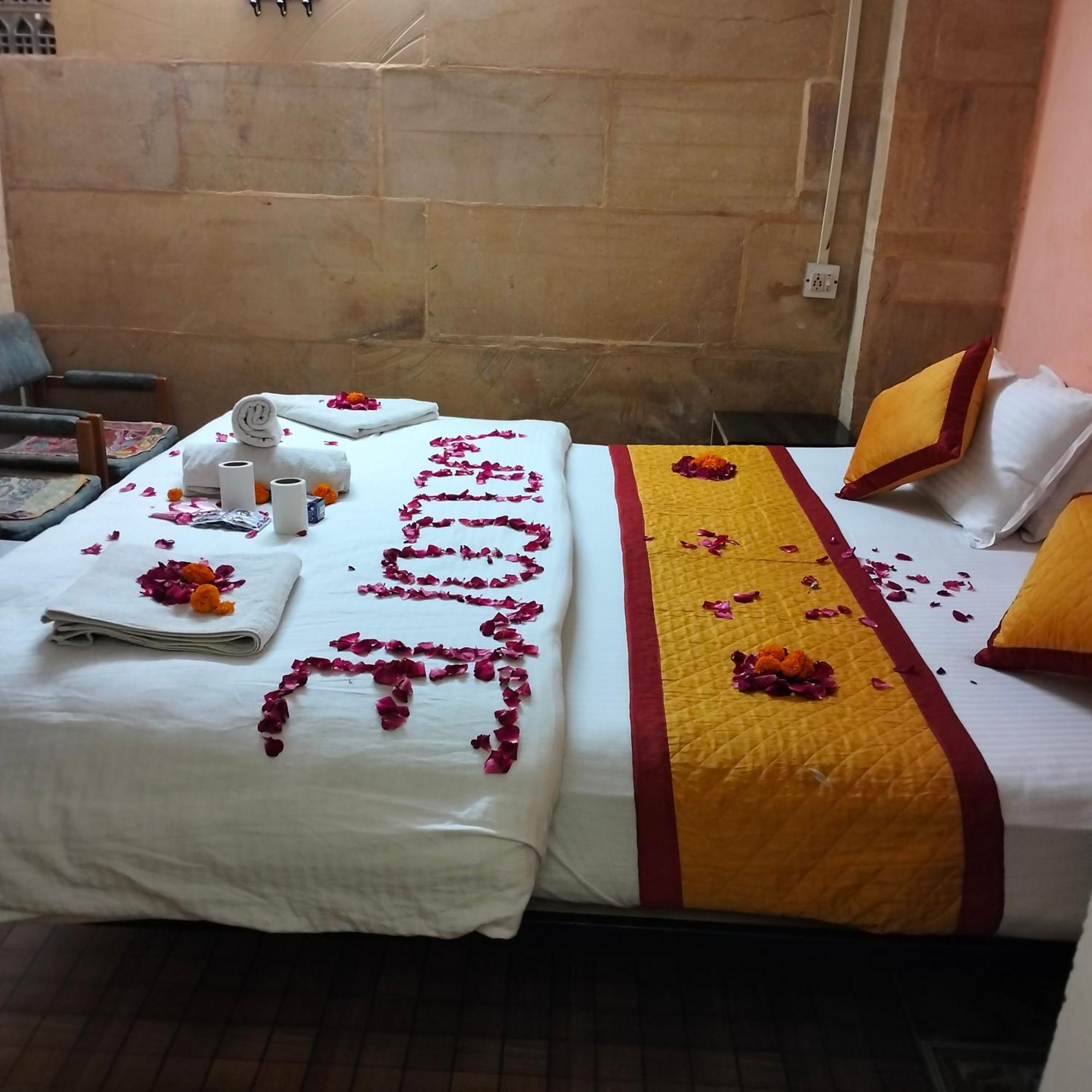 Hostel Desert Home Stay Jaisalmer Exterior foto